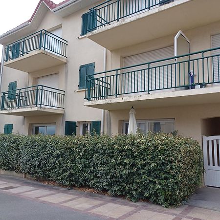 T3 Rez-De-Chaussee Lumineux Avec Terrasse Proche Plage Cucq Esterno foto